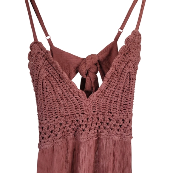 Hint of Blush Sz S Mauve Boho Maxi Dress Tiered Crochet Lace Open Back Festival - Picture 5 of 13